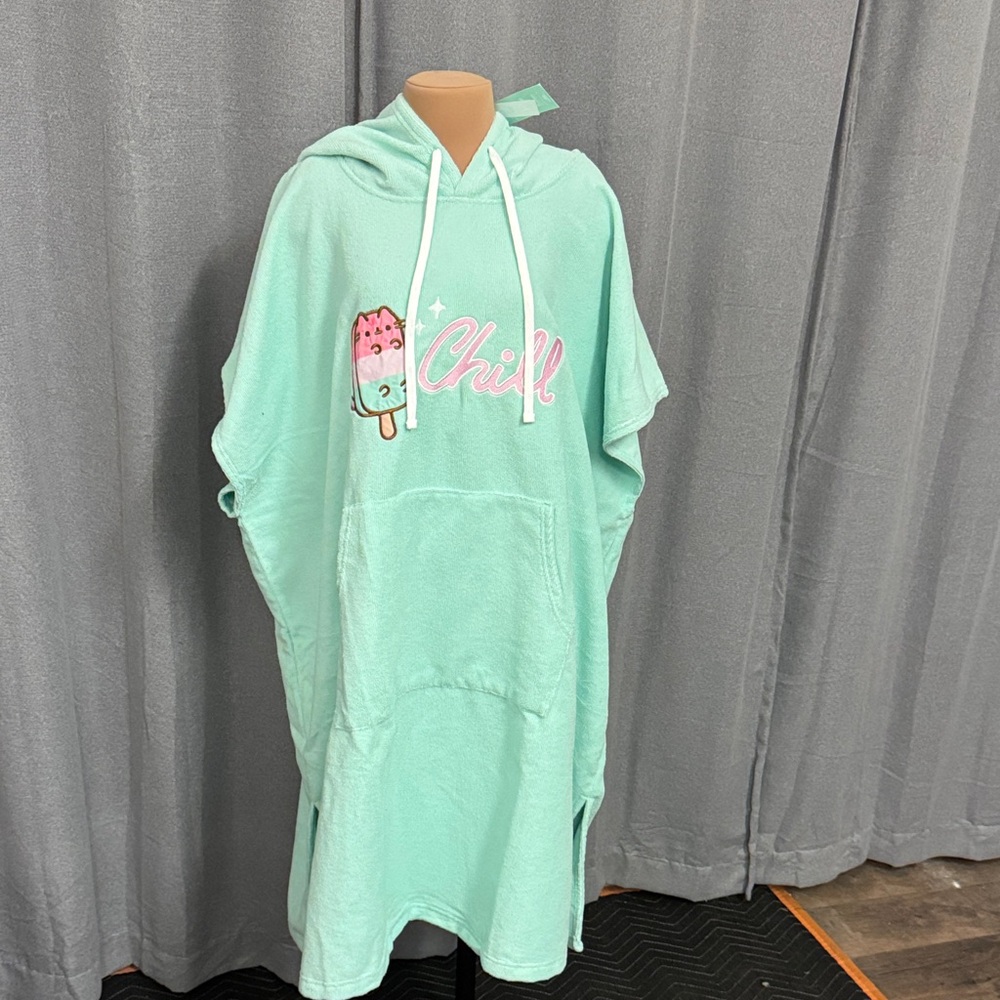 Pusheen Mint Green Beach Towel Poncho